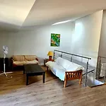 Maison Vigneronne 8p / Jardin / Parking * Gigean