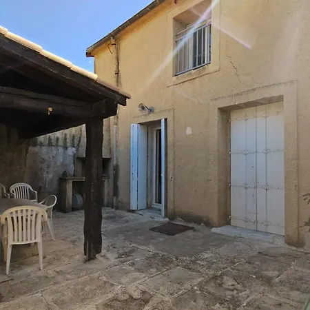 Tatil Evi Maison Vigneronne 8p / Jardin / Parking Gigean