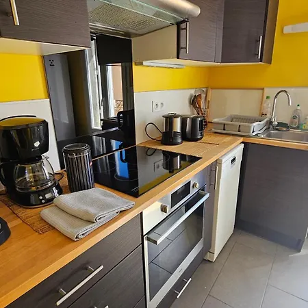 Casa de Férias Maison Vigneronne 8p / Jardin / Parking Gigean
