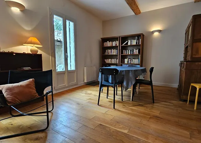 Maison Vigneronne 8p / Jardin / Parking Casa vacanze Gigean